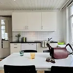 Supersentralt, Lyst Og Romslig *