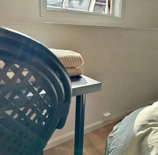 Supersentralt, Lyst Og Romslig Apartment *